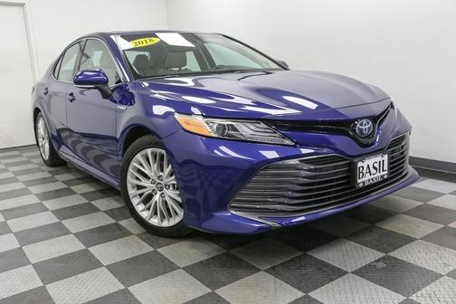 2018 Toyota Camry Hybrid XLE