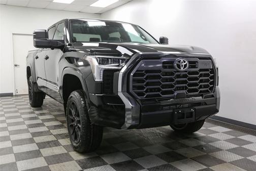 Midnight Black Metallic 2026 Toyota Tundra Platinum