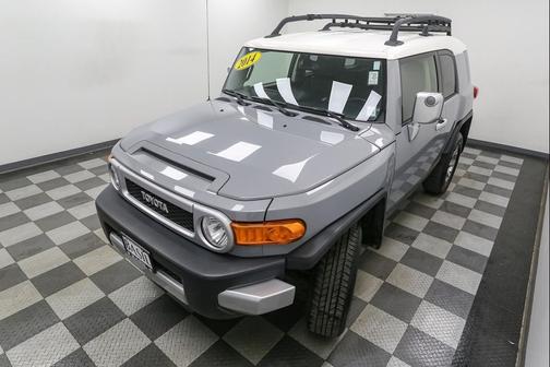 2014 Toyota FJ Cruiser Base