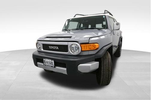 2014 Toyota FJ Cruiser Base