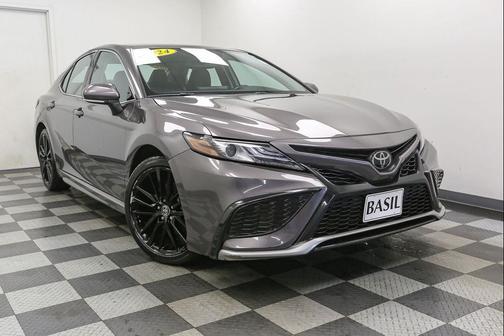 Predawn Gray Mica 2024 Toyota Camry XSE