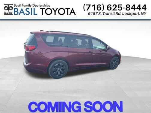 2020 Chrysler Pacifica Hybrid Touring L