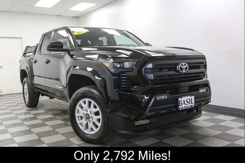 Black 2024 Toyota Tacoma SR5