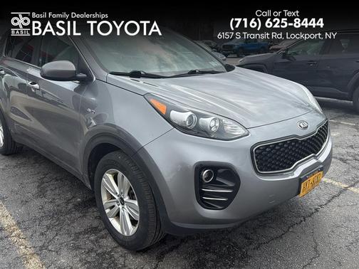 Mineral Silver 2018 Kia Sportage LX