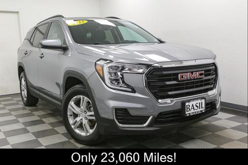 Sterling Metallic 2023 GMC Terrain SLE