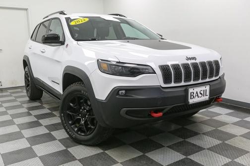 2022 Jeep Cherokee Trailhawk