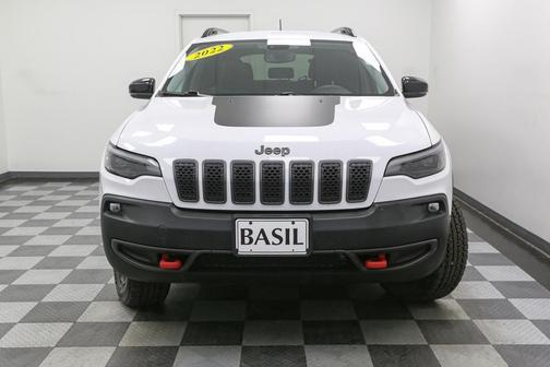 2022 Jeep Cherokee Trailhawk