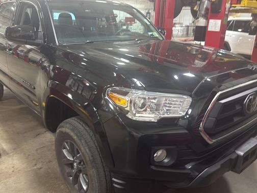 Black 2023 Toyota Tacoma SR5