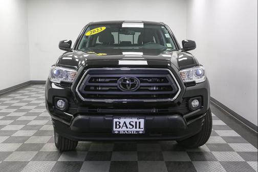 Black 2023 Toyota Tacoma SR5