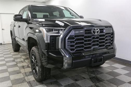2025 Toyota Tundra Hybrid Platinum