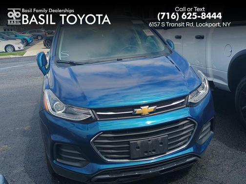 Pacific Blue Metallic 2020 Chevrolet Trax LT