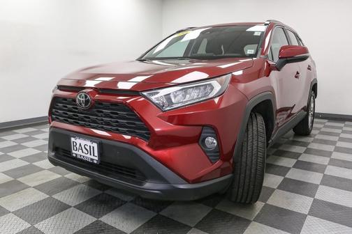 2020 Toyota RAV4 XLE Premium