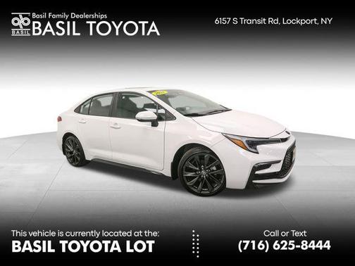 Ice Cap 2024 Toyota Corolla SE