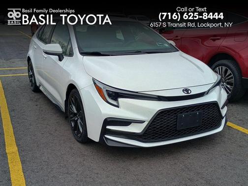 Ice Cap 2024 Toyota Corolla SE