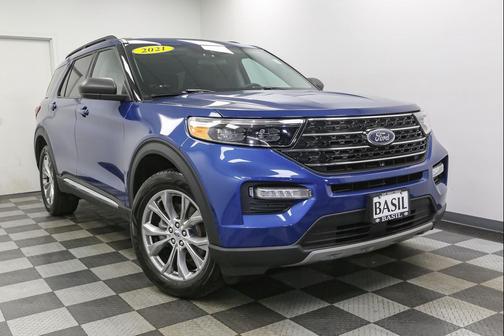 Atlas Blue Metallic 2021 Ford Explorer XLT