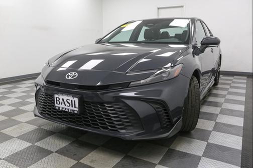 Underground 2025 Toyota Camry SE