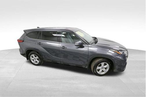 Magnetic Gray Metallic 2020 Toyota Highlander L