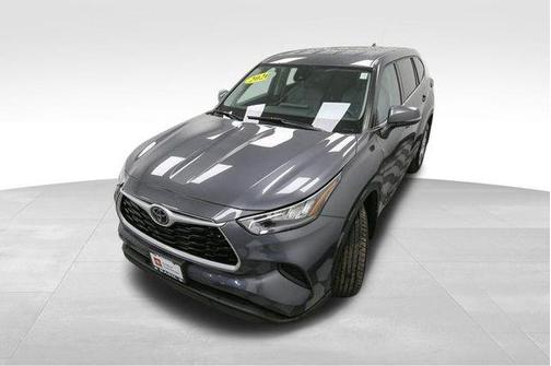 Magnetic Gray Metallic 2020 Toyota Highlander L