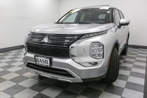 2024 Mitsubishi Outlander SE Ralliart S-AWC