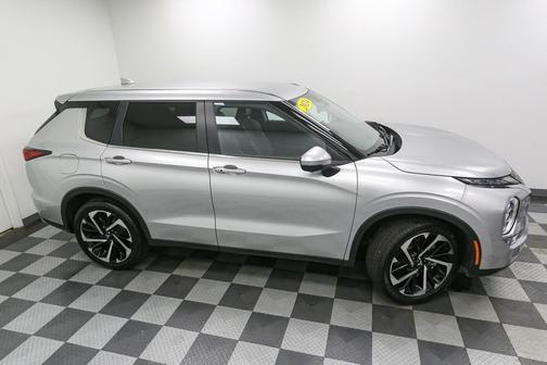 2024 Mitsubishi Outlander SE Ralliart S-AWC