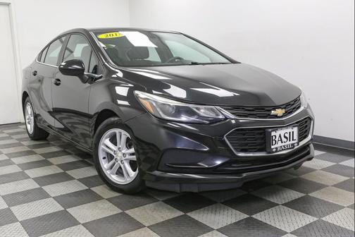 Mosaic Black Metallic 2018 Chevrolet Cruze LT