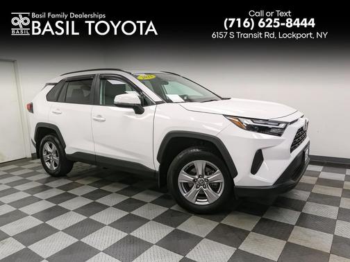 2023 Toyota RAV4 XLE