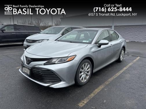 2018 Toyota Camry LE