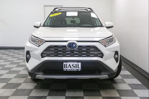 Blizzard Pearl 2019 Toyota RAV4 Hybrid Limited