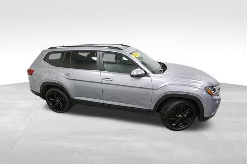 2023 Volkswagen Atlas 3.6L SE w/Technology