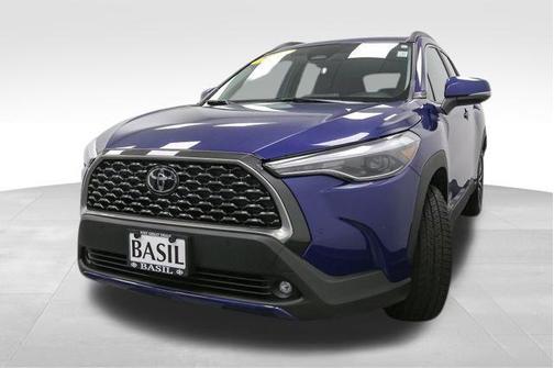 2023 Toyota Corolla Cross XLE