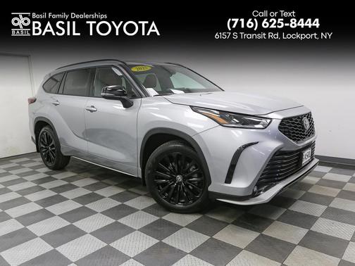 Celestial Silver Metallic 2025 Toyota Highlander XSE