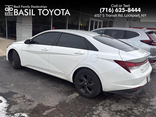 2021 Hyundai ELANTRA SEL