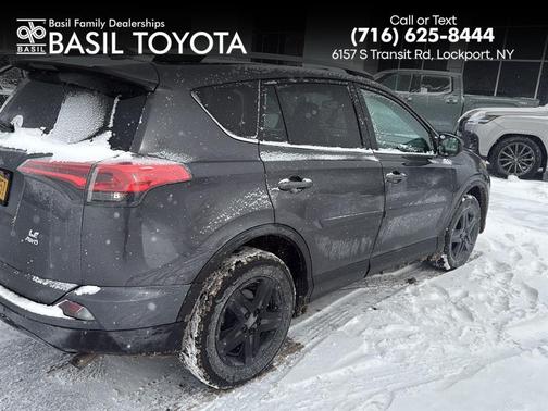 2017 Toyota RAV4 LE