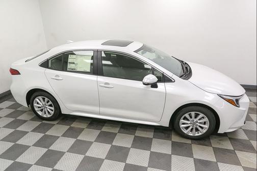 2026 Toyota Corolla Hybrid XLE