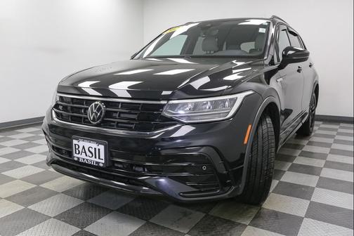 2022 Volkswagen Tiguan 2.0T SE R-Line Black 4MOTION
