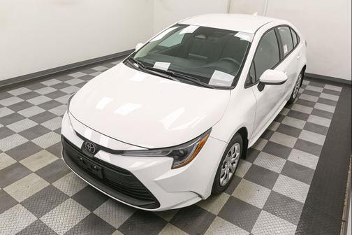 Ice Cap 2026 Toyota Corolla LE