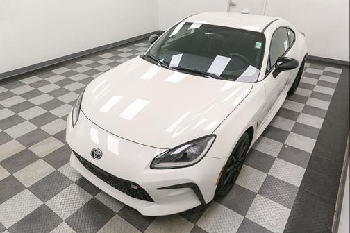 2026 Toyota GR86 Premium