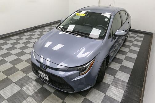 2022 Toyota Corolla Hybrid LE