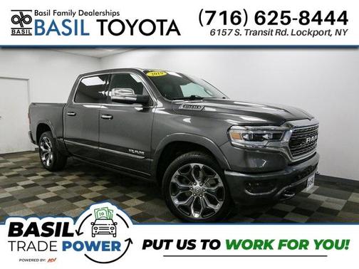 Photo 1 of 32 of 2019 RAM 1500 Limited