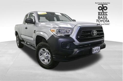 2022 Toyota Tacoma SR