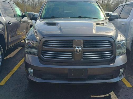 Granite Crystal Metallic 2016 RAM 1500 Sport