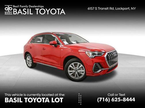 2024 Audi Q3 Premium 45 TFSI S line quattro Tiptronic