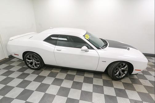 2015 Dodge Challenger R/T Plus