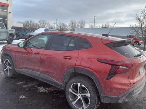 2024 Chevrolet Trax FWD 1RS