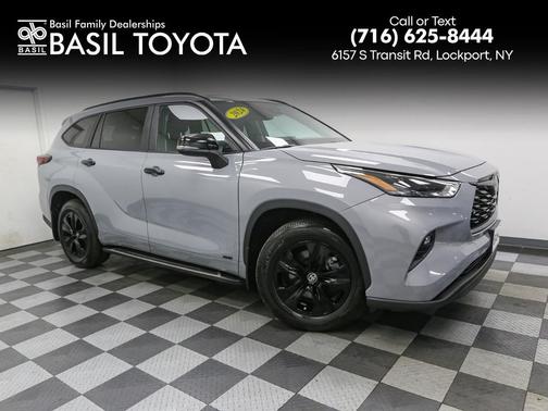 2024 Toyota Highlander Hybrid XLE