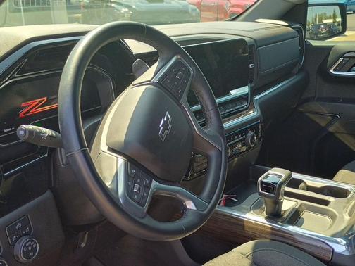 Slate Grey Metallic 2024 Chevrolet Silverado 1500 RST