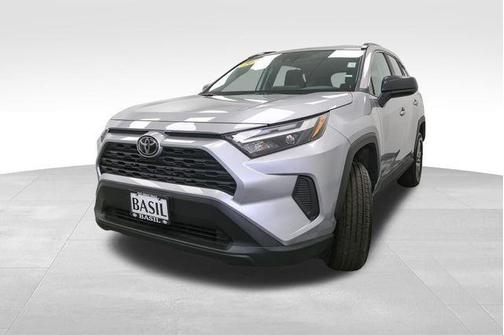 2025 Toyota RAV4 Hybrid SE