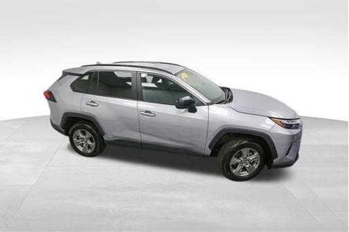 2025 Toyota RAV4 Hybrid SE