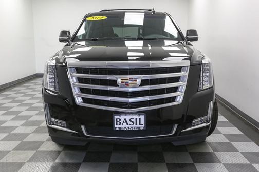 2019 Cadillac Escalade Luxury