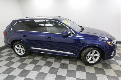 2021 Audi Q7 55 Premium